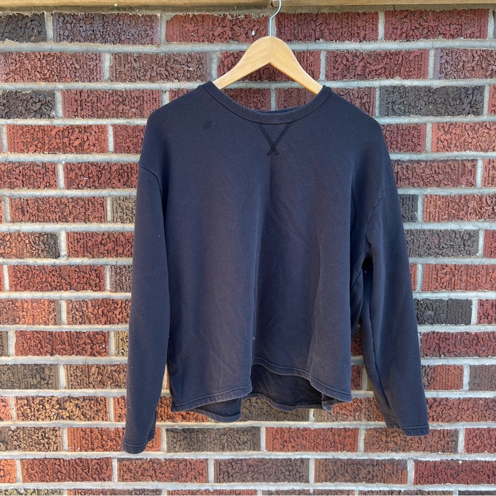 Hanes Black Pullover Sweatshirt
